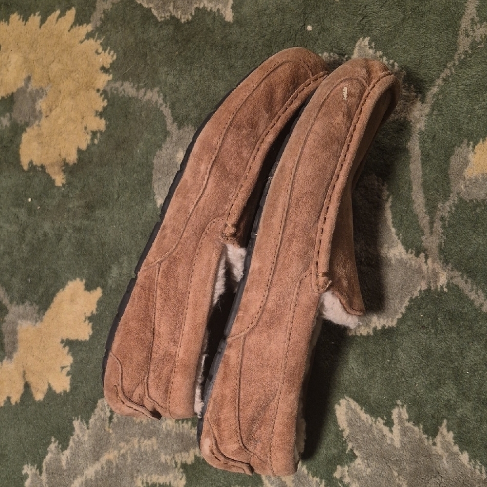 UGG Tan Suede Slippers with Plush Lining - Picture 4 of 11